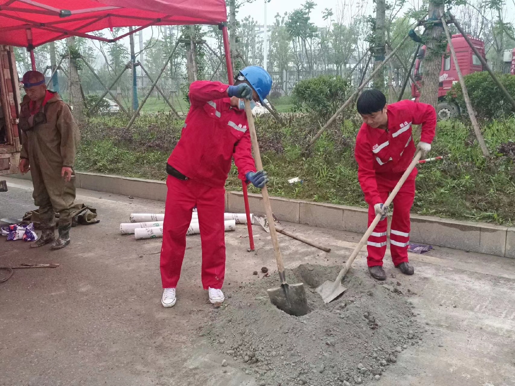 正蓝管道疏通哪家好】及时进行市政管道清淤